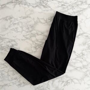 Uniqlo AIRism Black Jogger Pants